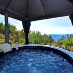 Holiday Home In Okrug Gornji 6160