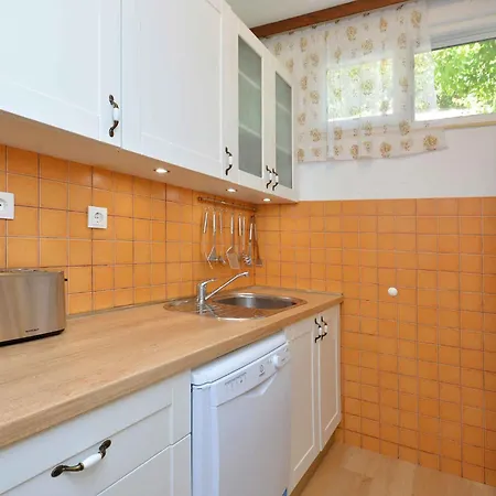 بيت للعطل In Okrug Gornji 6160 *